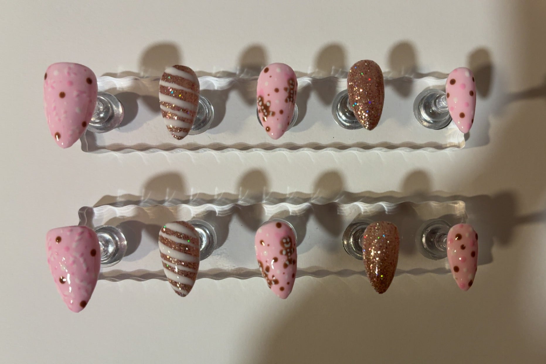 Pink Gingerbread Dreams Press-On Nail Set